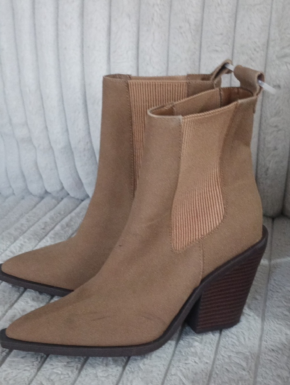Abound Tan Chelsea Pointed Ankle Booties